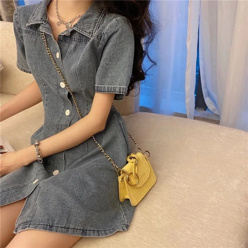 Denim Dress Women 2023 Summer New Hong Kong Style Dresses Retro Open Button High Waist Slim Fit Versatile A-line Skirt Womens
Denim Dress Women 2023 Summer New Hong Kong Style Dresses Retro Open Button High Waist Slim Fit Versatile A-line Skirt Womens
