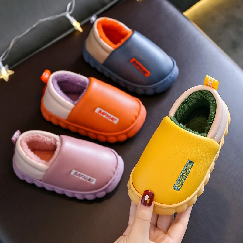 Shoes PU Leather Waterproof Cute Household All-inclusive Heel Children's Cotton Slippers Children's Home Shoes
Shoes PU Leather Waterproof Cute Household All-inclusive Heel Children's Cotton Slippers Children's Home Shoes