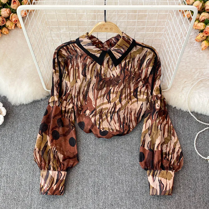 2022 Spring and Autumn Lapel Ink Painting Printed Lantern Long Sleeve Shirt Retro Literary Short Top
2022 Spring and Autumn Lapel Ink Painting Printed Lantern Long Sleeve Shirt Retro Literary Short Top