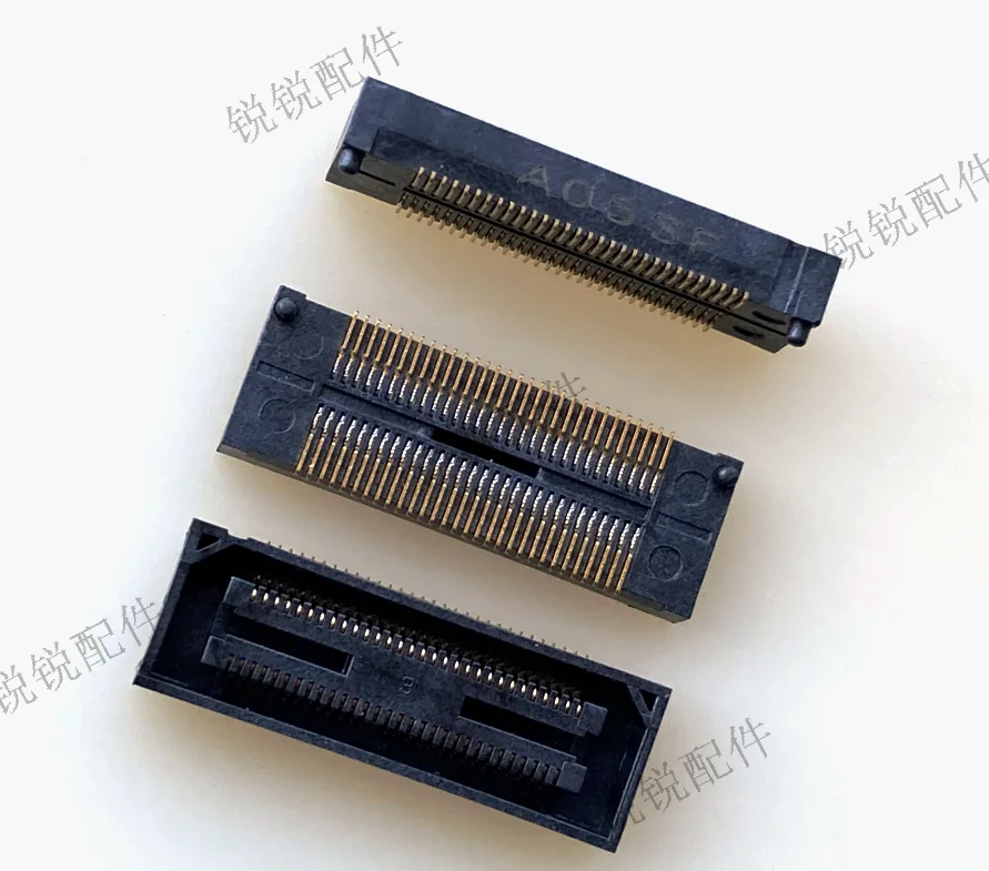 

Free shipping For Foxconn 60P 0.5mm high speed board to board connector 2*30 BTB slot QT510301-22-7H