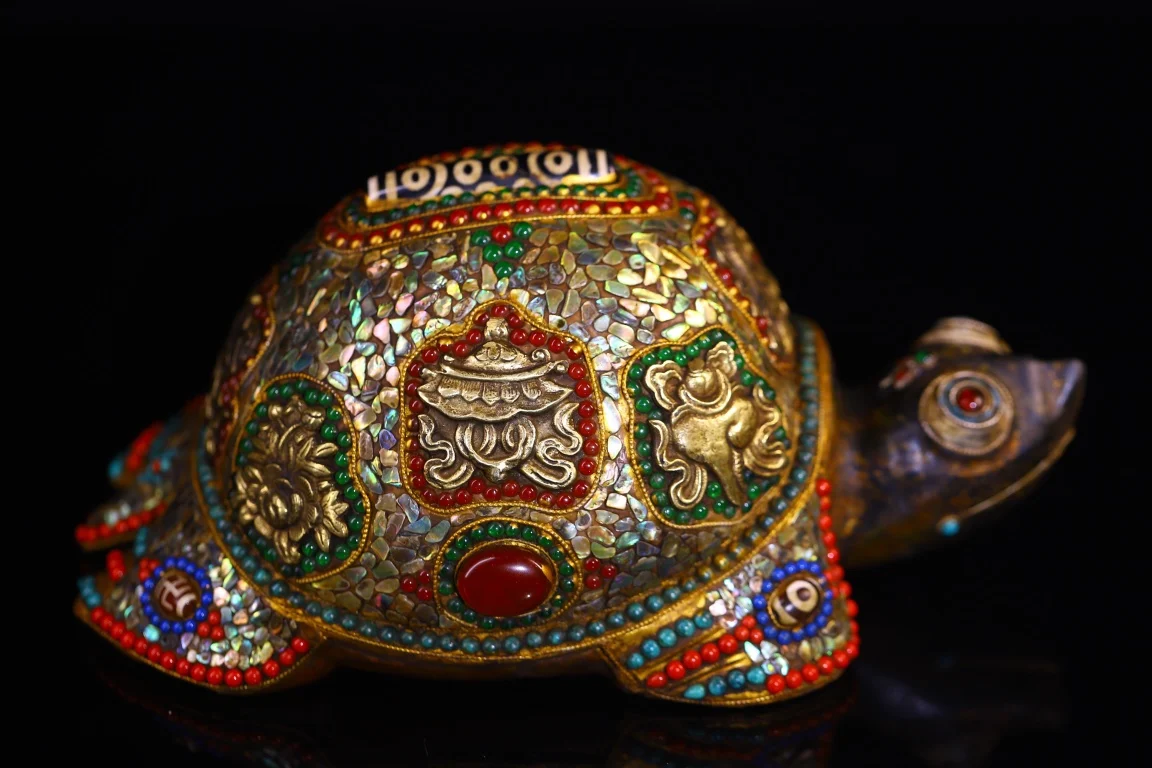 11"Tibetan Temple Collection Old Natural Meteorite Painted Mosaic Gem gZi Beads Eight Treasure Turtle Statue Worship Hall
11"Tibetan Temple Collection Old Natural Meteorite Painted Mosaic Gem gZi Beads Eight Treasure Turtle Statue Worship Hall