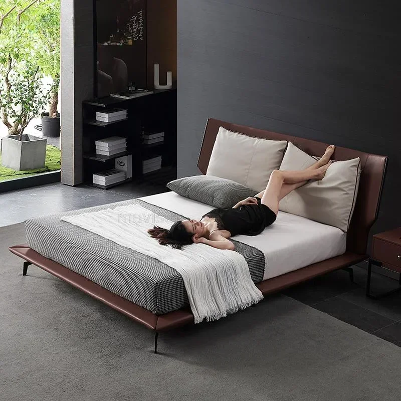 Italian Bed Modern Double Soft And Comfortable Simple High-End Designer Minimalist 2m Size Bed Master Bedroom Nordic Luxury Bed
Italian Bed Modern Double Soft And Comfortable Simple High-End Designer Minimalist 2m Size Bed Master Bedroom Nordic Luxury Bed