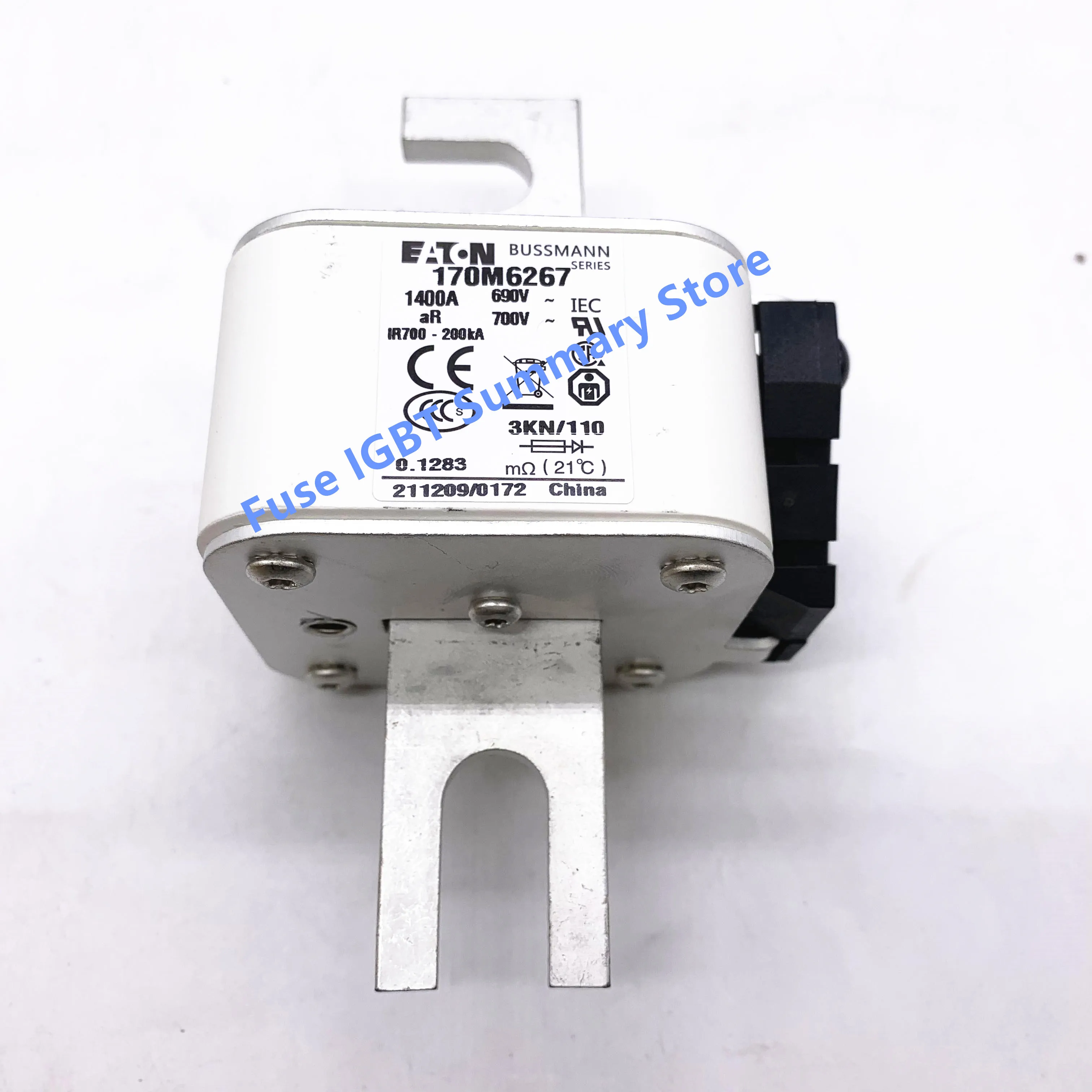 BUSSMANN FUSE 170M6267 170M6266 170M6268 170M6269 170M6270 170M6271 170M6299 170M6301 170M6281 170M6277 New and original
BUSSMANN FUSE 170M6267 170M6266 170M6268 170M6269 170M6270 170M6271 170M6299 170M6301 170M6281 170M6277 New and original