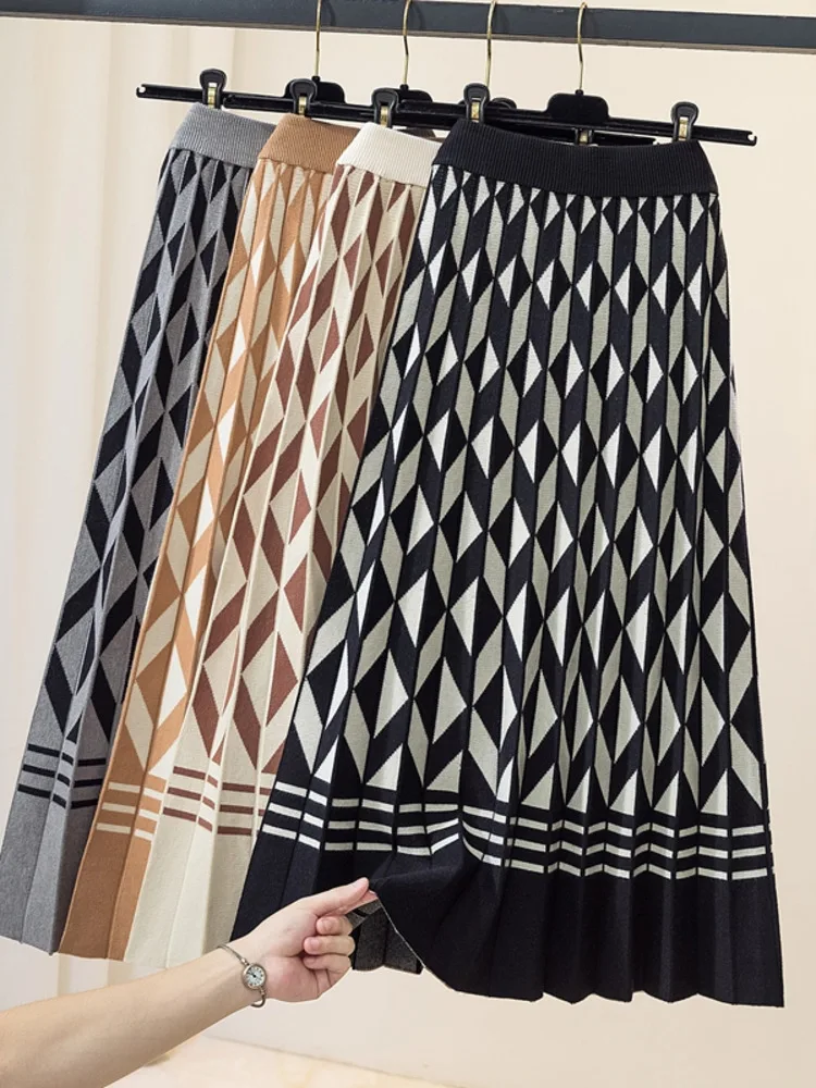 Autumn Winter Warm Knitted Skirt For Women Elegant High Quality High Waist Plaid Patchwork Retro Knitting Skirt Women Clothing
Autumn Winter Warm Knitted Skirt For Women Elegant High Quality High Waist Plaid Patchwork Retro Knitting Skirt Women Clothing