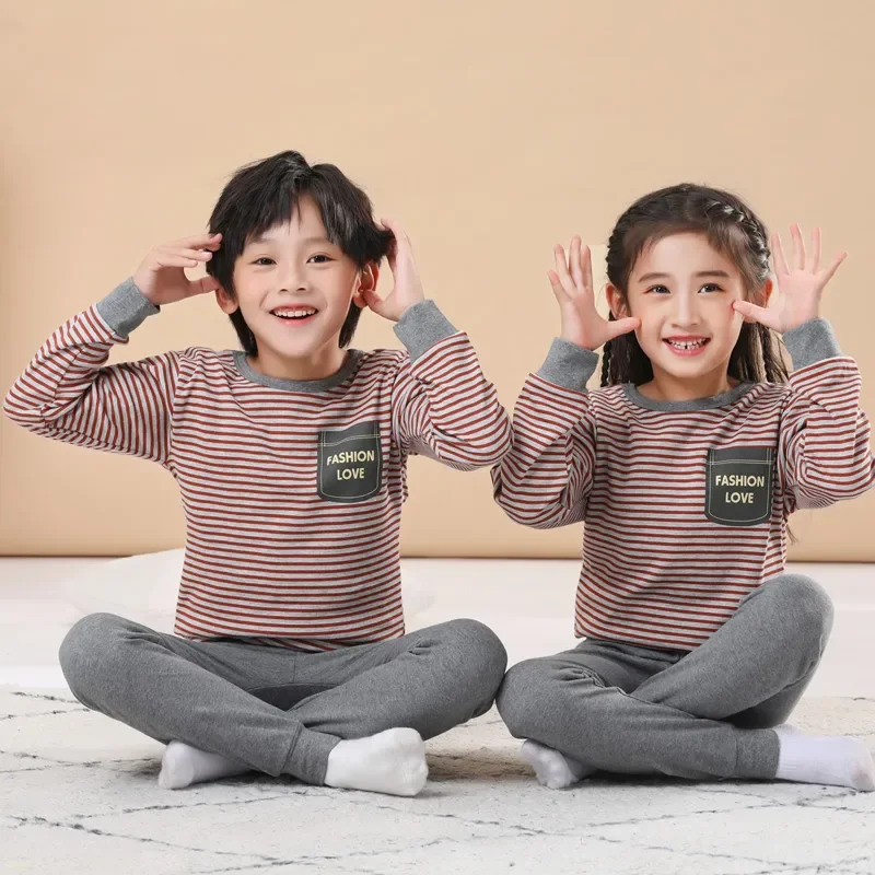 2024 New Autumn Winter Children's Cotton Underwear Set Home Boys Clothes Long Pants Girls Pajamas Two-Piece Set
2024 New Autumn Winter Children's Cotton Underwear Set Home Boys Clothes Long Pants Girls Pajamas Two-Piece Set