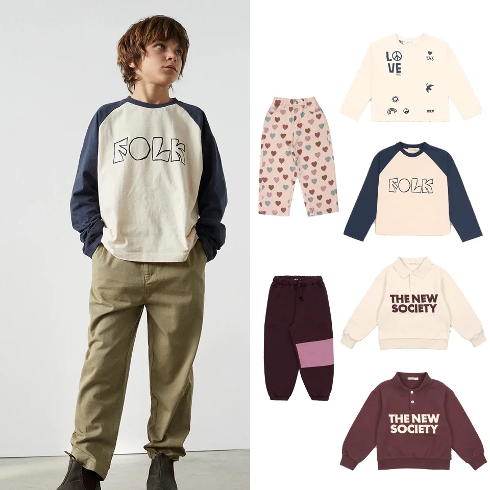 Kids Sweatshirt 23 Autumn Boys' Tns Series Crewneck Lettering Color-block Lapel Top Embroidered with Love Pants
Kids Sweatshirt 23 Autumn Boys' Tns Series Crewneck Lettering Color-block Lapel Top Embroidered with Love Pants