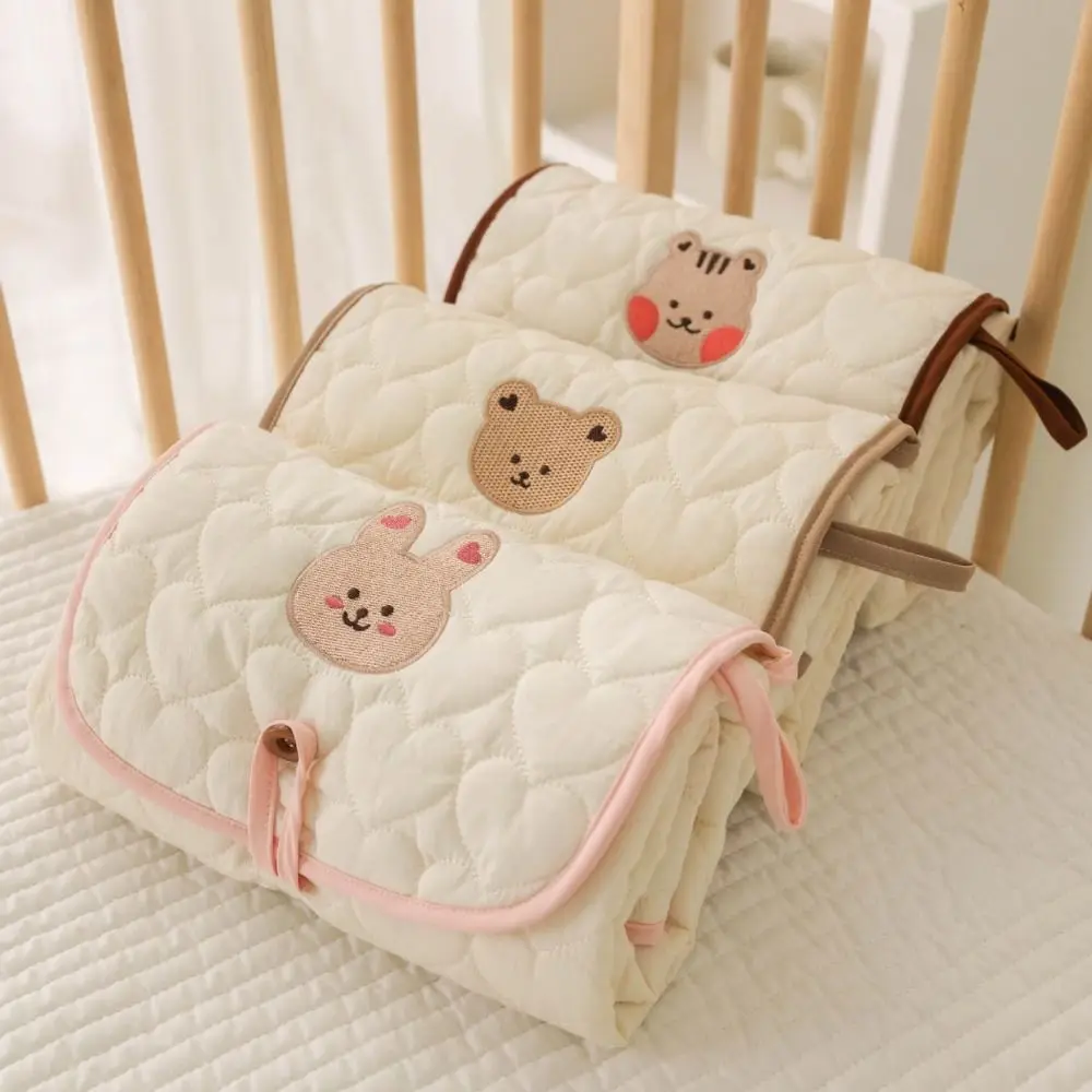 Foldable Baby Diaper New Cotton Waterproof Baby Items Multifunctional Portable Infant Changing Mat Newborn
Foldable Baby Diaper New Cotton Waterproof Baby Items Multifunctional Portable Infant Changing Mat Newborn