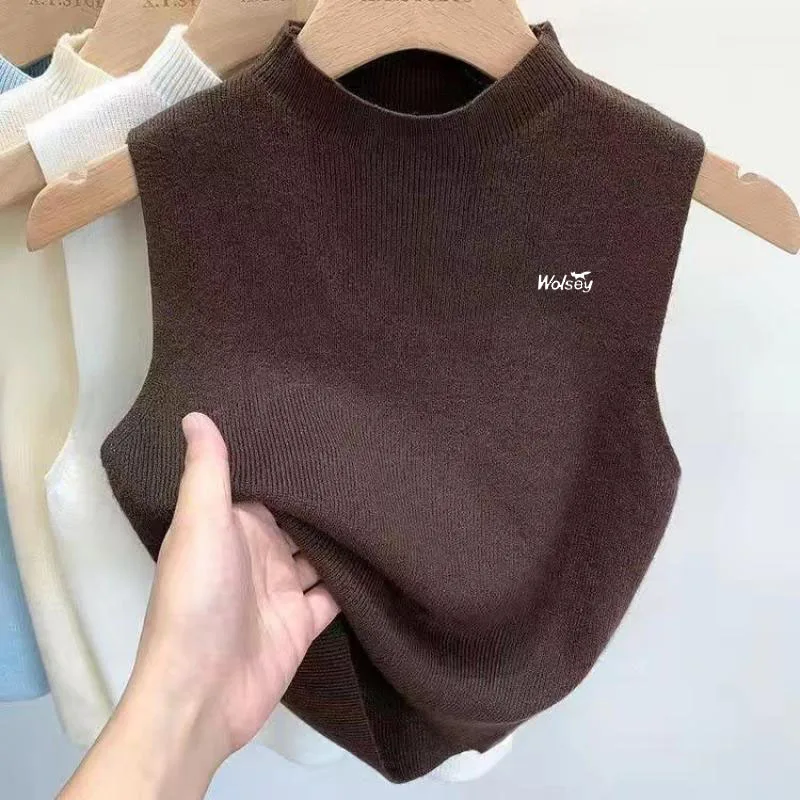 2023 Women's Golf Dress Four Seasons Style Layered Knitted Sweater Underwear Half High Neck Suspended Tank Top Short Top
2023 Women's Golf Dress Four Seasons Style Layered Knitted Sweater Underwear Half High Neck Suspended Tank Top Short Top