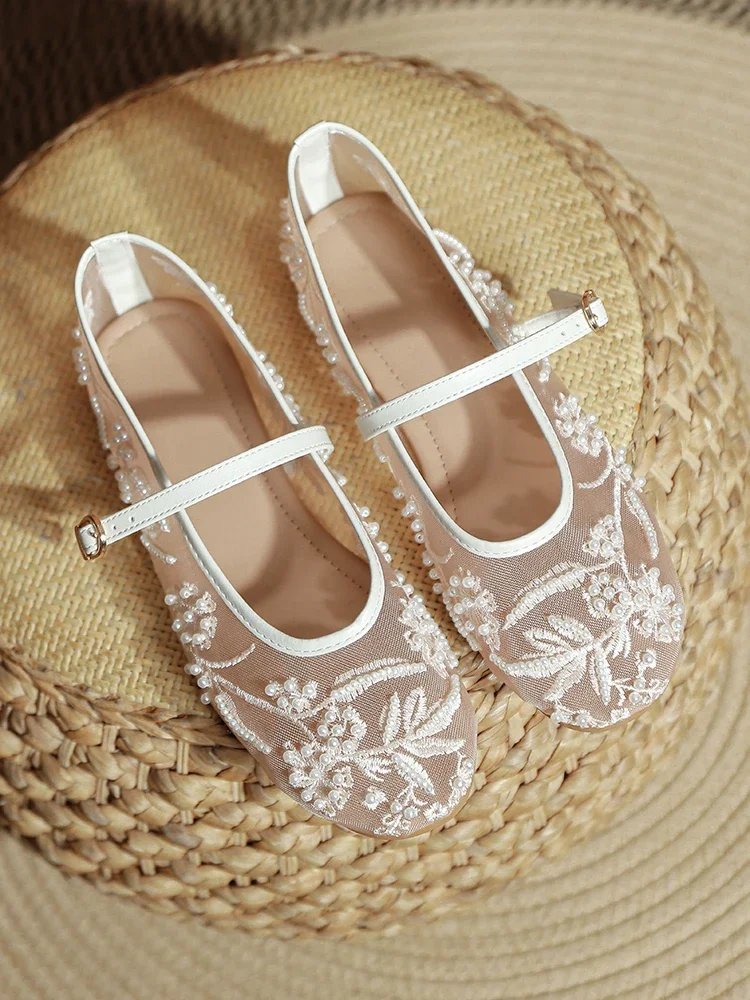 Summer White Pearl Decoration Mesh Embroidery Ballet Flats Women Elegant String Bead Flat Sandals Light Mary Jane Designer Shoes 38 S8c6c27dadb81418b8fbe6b6844c032deQ