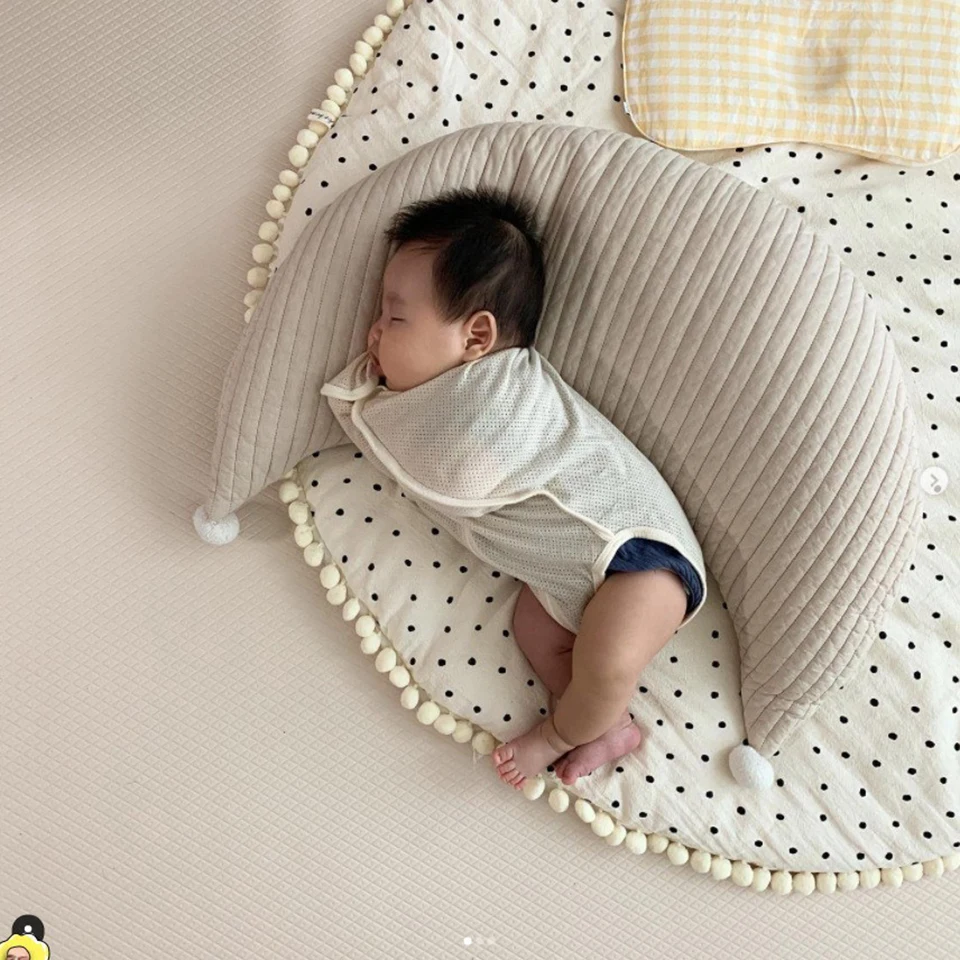 

Child Pillow Moon Shape Detachable Nursing Baby Head Cushion Photo Props Decorative Breastfeeding Crib Pillow For Newborn Baby