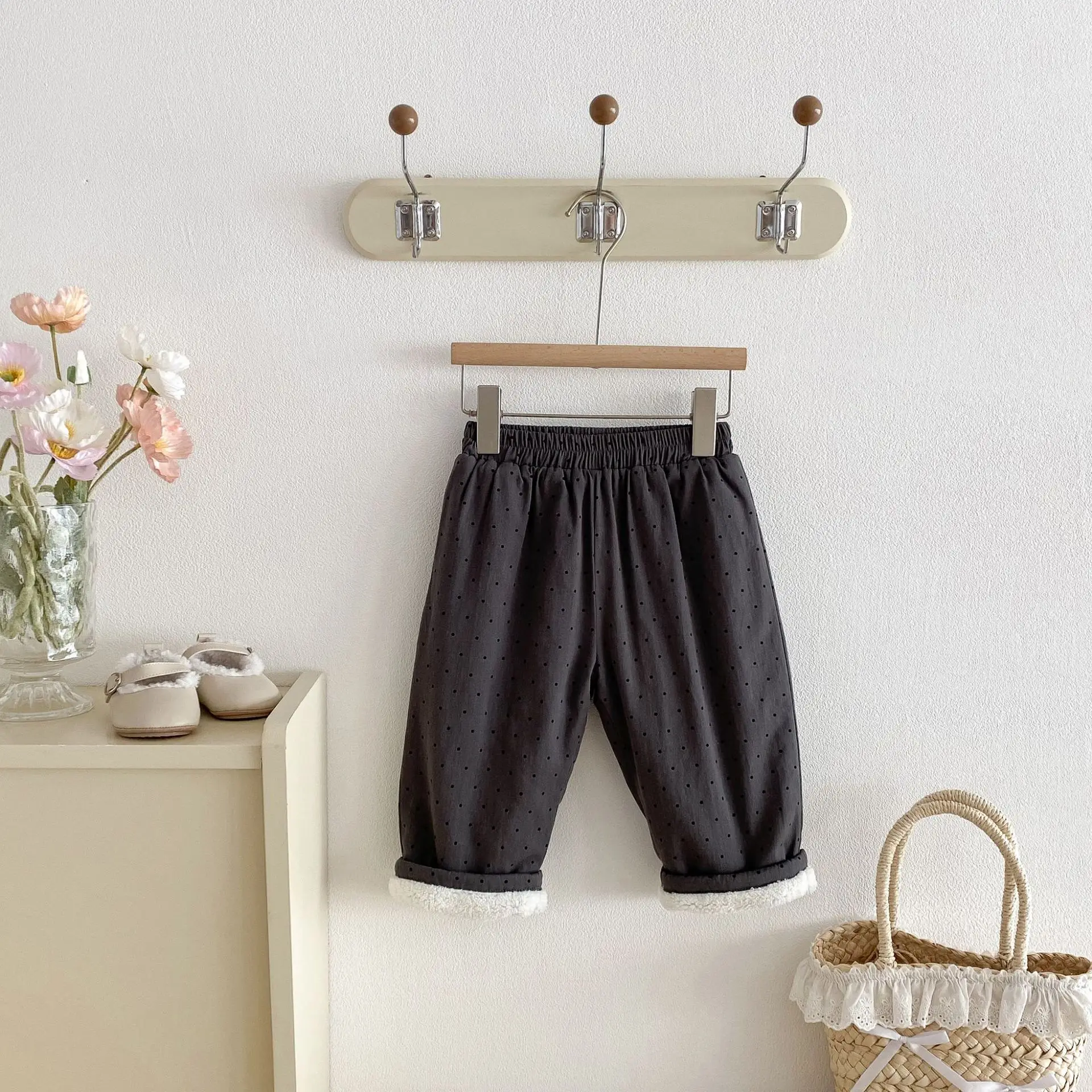 2025 Winter New Children Casual Pants Plus Velvet Thick Girls Dot Print Trousers Baby Boy Fleece Harem Pants Kids Warm Clothes 38 S8c7d8e0d6139498fa224e49ed4c8bd3aa