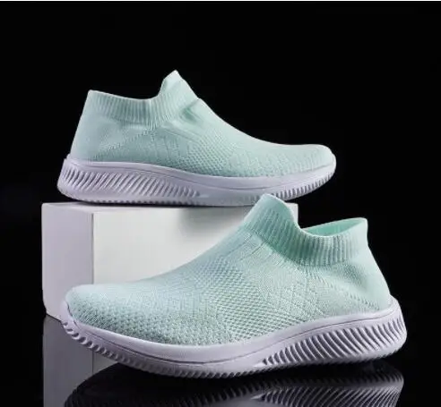 2023 New Original Authentic Men's Running Shoes Outdoor Sports Shoes Trend Breathable Unisex Women Comfortable Size 36-45
2023 New Original Authentic Men's Running Shoes Outdoor Sports Shoes Trend Breathable Unisex Women Comfortable Size 36-45