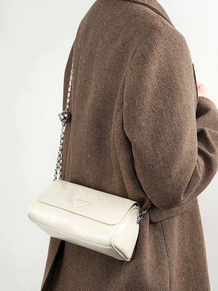 Women's bag 2024 new Full-grain leather shoulder bag, hand-scratched soft leather crossbody bag
Women's bag 2024 new Full-grain leather shoulder bag, hand-scratched soft leather crossbody bag