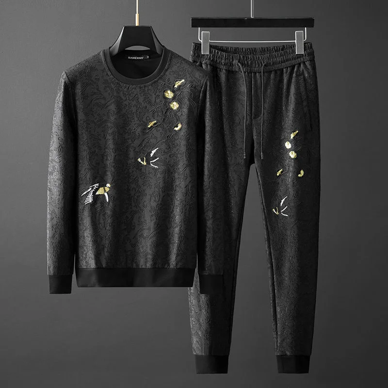 Luxury brand Luxurious simple European dark pattern sweater suit men autumn winter, personalized plum blossom embroidery, casual
Luxury brand Luxurious simple European dark pattern sweater suit men autumn winter, personalized plum blossom embroidery, casual
