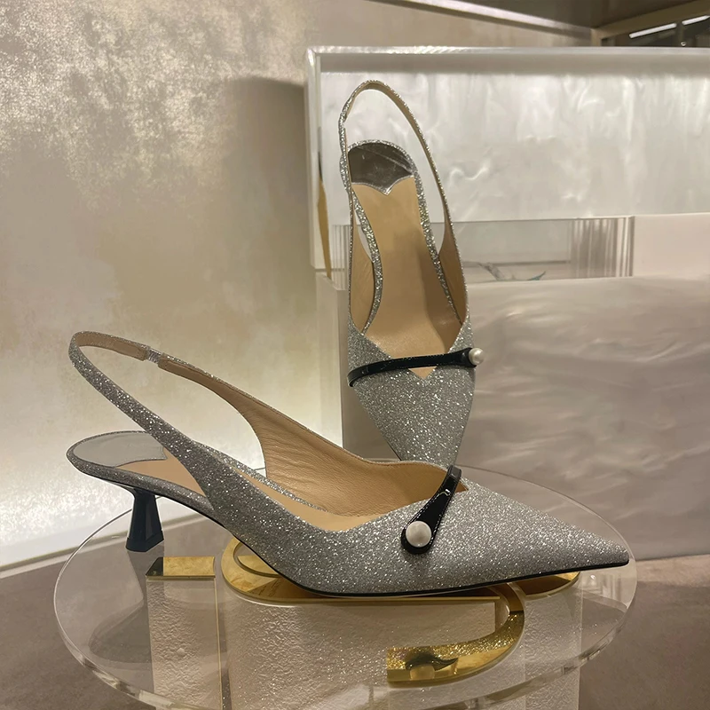 Mesh pearl wrapped sandals, summer new pointed thin heel, back strap, fashion high heels for celebrities
Mesh pearl wrapped sandals, summer new pointed thin heel, back strap, fashion high heels for celebrities