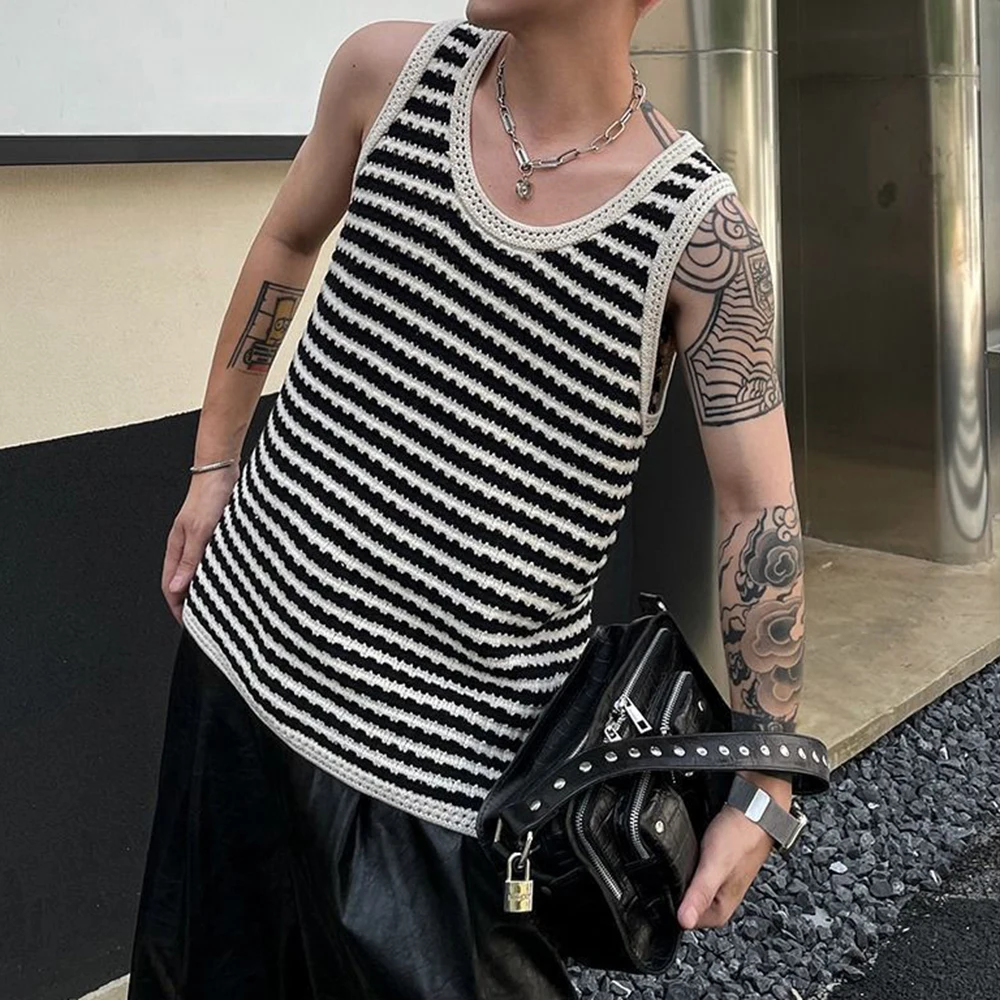 

Striped Knitted Summer Tanks Tops Men's O-Neck Korean Knitwear Shirts Sleeveless Streetwear Loose Top Vintage Cropped Sexy