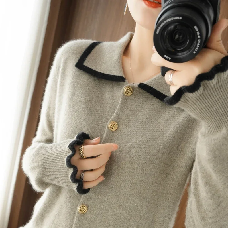 100% Pure Wool Cardigan Casual Knitted Polo Collar Women Sweater Slim Knitted Wood Ear Jacket Autumn Winter Cashmere Sweater
100% Pure Wool Cardigan Casual Knitted Polo Collar Women Sweater Slim Knitted Wood Ear Jacket Autumn Winter Cashmere Sweater