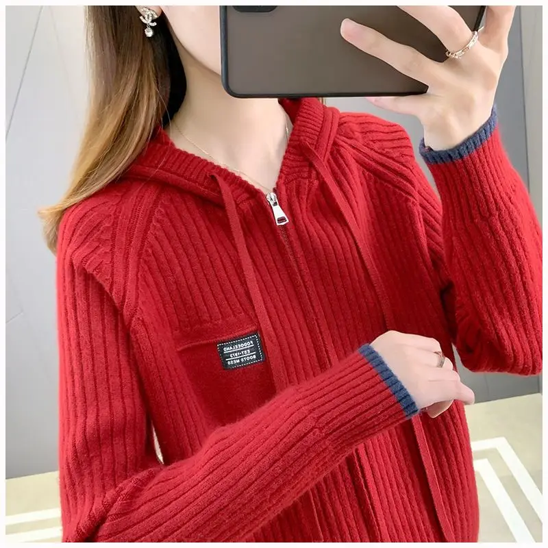 2023 Autumn New Women's Korean Edition Hooded Casual Knitted Coat Fashion Zipper Coat Women's Sweater Cardigan Fashion Coats
2023 Autumn New Women's Korean Edition Hooded Casual Knitted Coat Fashion Zipper Coat Women's Sweater Cardigan Fashion Coats