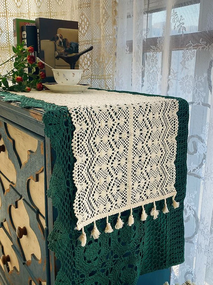 American rustic table flag openwork vintage cotton crochet lace table cloth series TV stand coffee table cover scarf Nordic
American rustic table flag openwork vintage cotton crochet lace table cloth series TV stand coffee table cover scarf Nordic