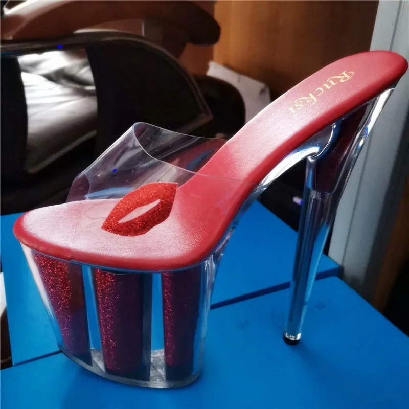 Fully transparent crystal wedding dress sandals 20 cm high heel stylish lips embellished with high heels, dance shoes 
Fully transparent crystal wedding dress sandals 20 cm high heel stylish lips embellished with high heels, dance shoes