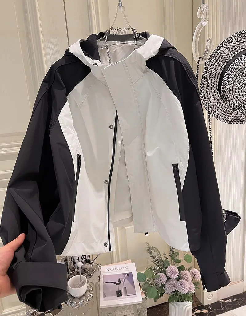 Korean Fashion Hooded Women's Windbreaker Jacket Autumn Loose Outwear Casual Coat Long Sleeve Bomber Jacket Woman Clothing
Korean Fashion Hooded Women's Windbreaker Jacket Autumn Loose Outwear Casual Coat Long Sleeve Bomber Jacket Woman Clothing