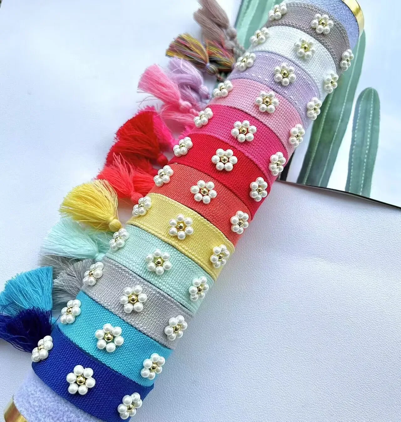 

5Pcs 2023 Newest Fashion Jewelry Freshwater Pearl Beaded Bracelet Girls Colorful Knitted Fabric Weave Flower Bracelet Women Gift