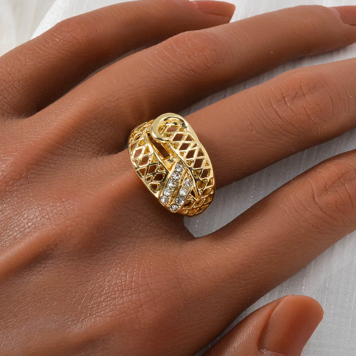 Diana baby Elegant Necklace Chic Ring Metal Earrings Fashion Bangle Gold Color Jewelry Sets for Wedding 8 Mallzona S8d10e69909dc48eea5c06407225d3c24Y Diana baby Elegant Necklace Chic Ring Metal Earrings Fashion Bangle Gold Color Jewelry Sets for Wedding Mallzona