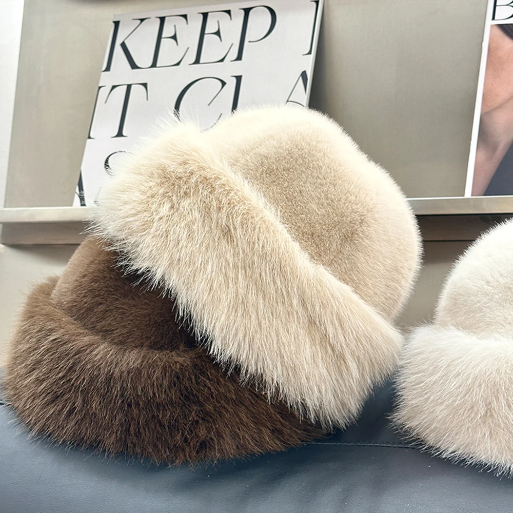 Women’s faux fox mink fur winter hat with soft plush design