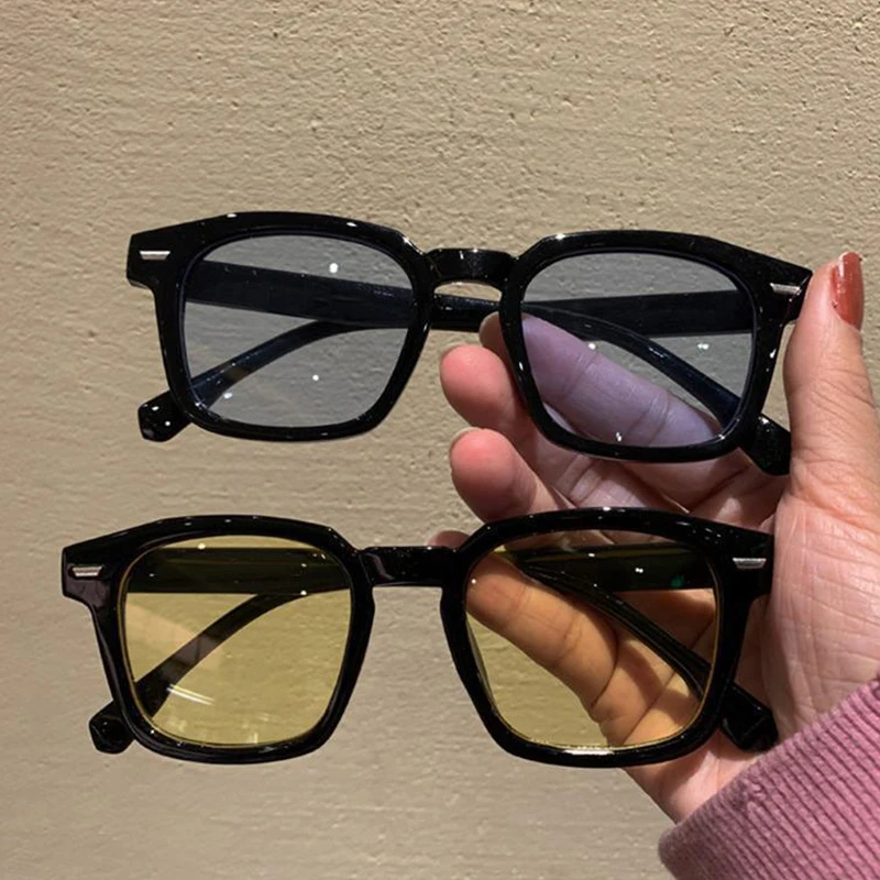 Unisex Square Frame Vintage Sunglasses Fashion Retro Sun Glasses Women Men Eyeglass Casual Sunglasses Eyewear
Unisex Square Frame Vintage Sunglasses Fashion Retro Sun Glasses Women Men Eyeglass Casual Sunglasses Eyewear