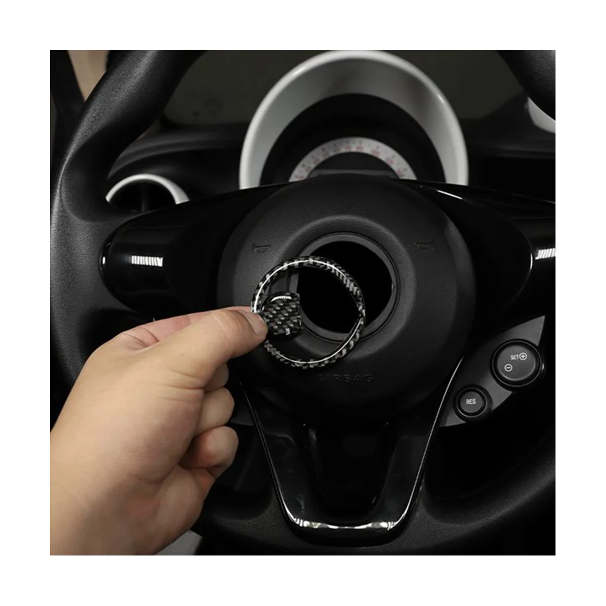 Car Carbon Fiber Steering Wheel Logo Stickers Auto Decorative Decals Sticker for Benz Smart 453 Fortwo 2016-2021
Car Carbon Fiber Steering Wheel Logo Stickers Auto Decorative Decals Sticker for Benz Smart 453 Fortwo 2016-2021