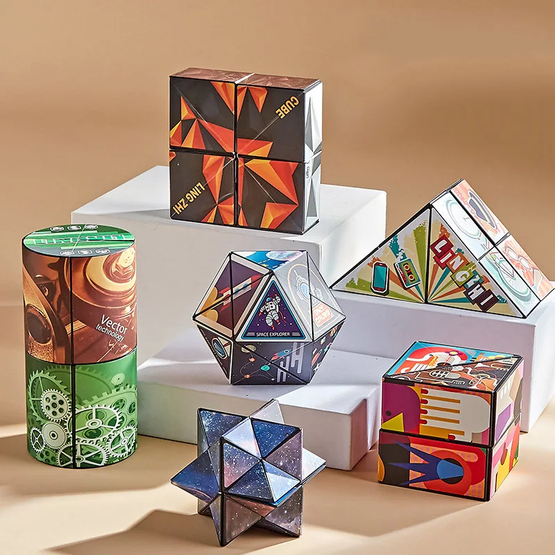 

Geometric Changeable Magnetic Magic Cube Shape Shifting Box 3D Decompression Hand Flip Puzzle Kids Reliever Fidget Toy