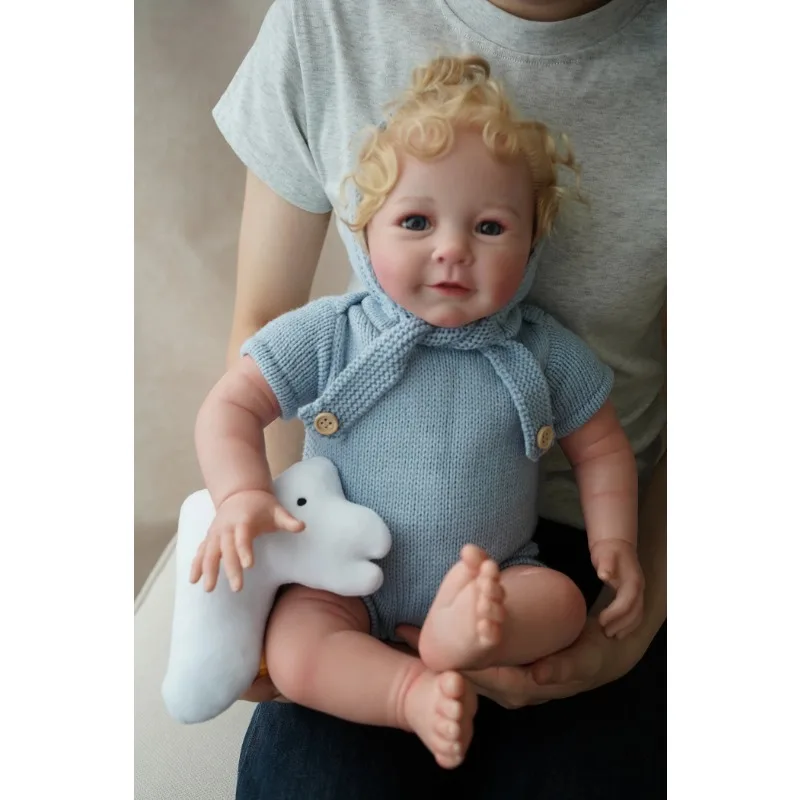 

55 CM Soft Silicone Reborn Baby Boy Doll For Girl Like Real 22 Inch Realistic Lisa Toddler Dress Up Bebe Play House Toy