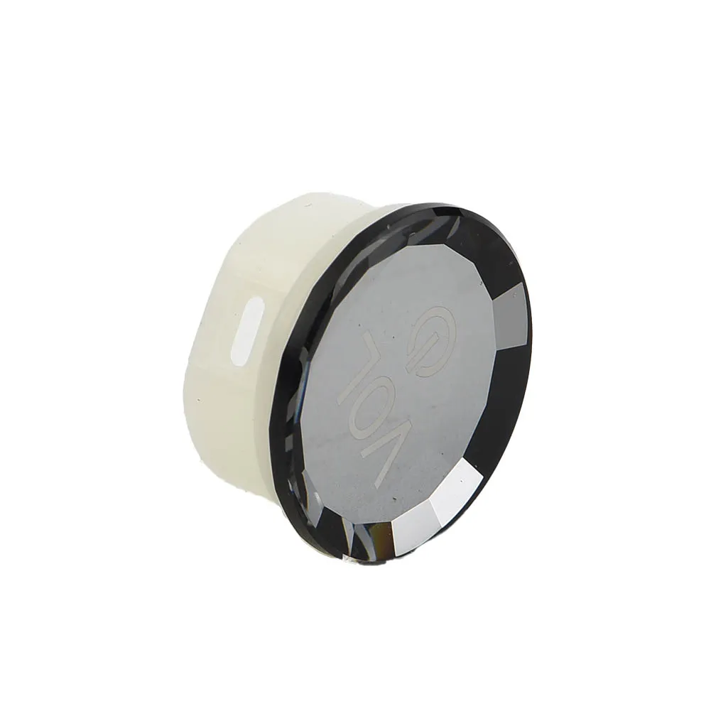 Get the Best of Both Worlds Functionality and Style with Crystal Volume Button Cover for BMW G20 G28 G14 G15 G16 G29 G07 G05
Get the Best of Both Worlds Functionality and Style with Crystal Volume Button Cover for BMW G20 G28 G14 G15 G16 G29 G07 G05