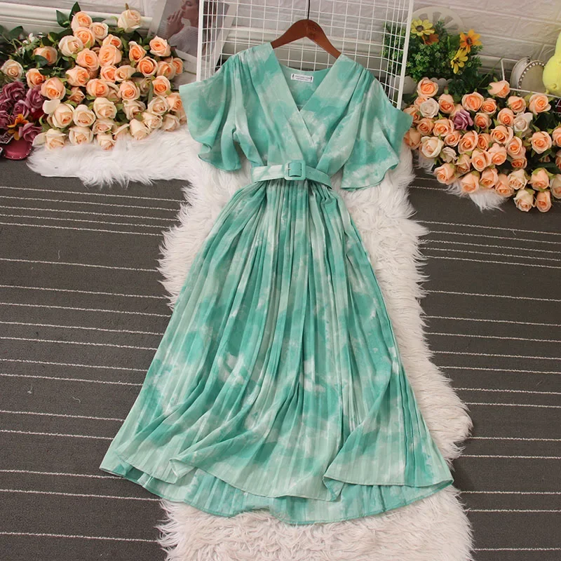 2023 Summer New Print Dress Women's V-Neck Ruffle Short Butterfly Sleeve Pleated Long Dresses Women Clothes Green
2023 Summer New Print Dress Women's V-Neck Ruffle Short Butterfly Sleeve Pleated Long Dresses Women Clothes Green