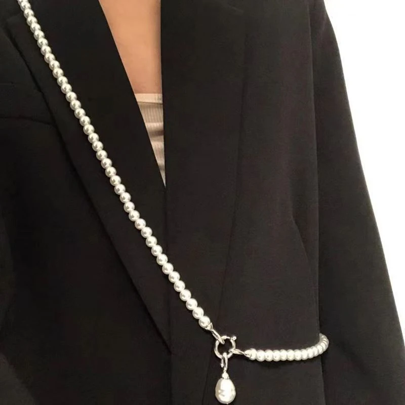 

Fashion Personality Pearls Long Necklace For Women Personality Chains Big Pendant Collares Jewelry