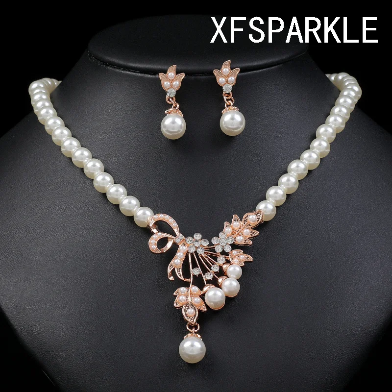 Korean personality pearl necklace earrings set women's fashion temperament explosive alloy plating
Korean personality pearl necklace earrings set women's fashion temperament explosive alloy plating