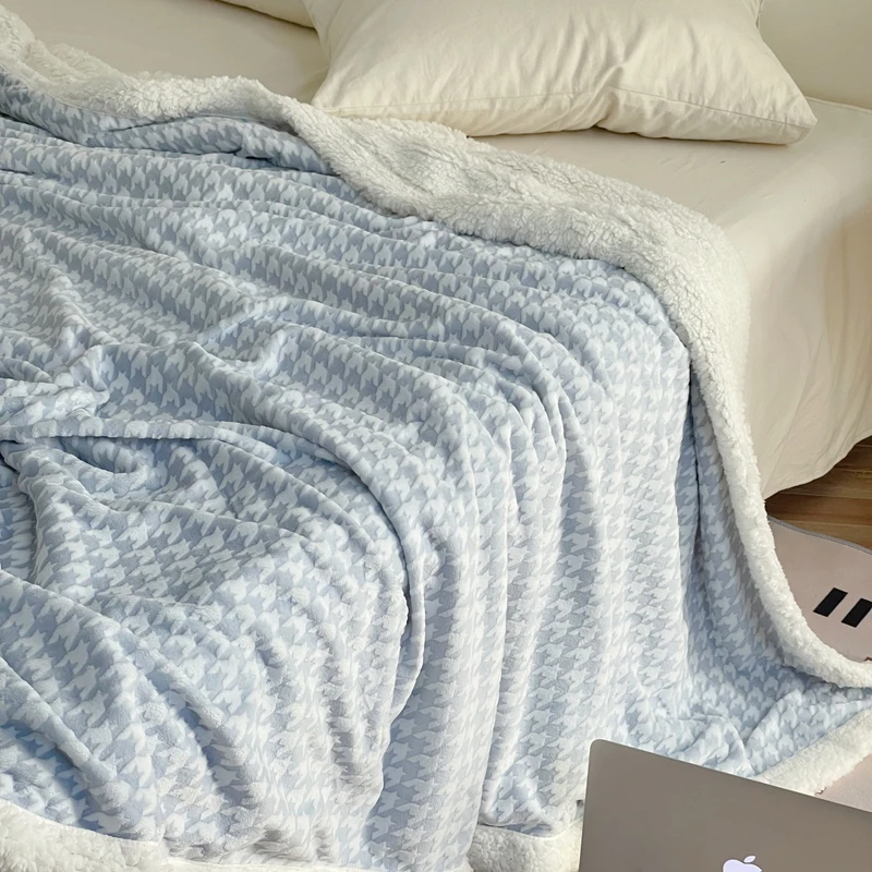 EGW Cutting Flannel Printed Throws Fashion AB Side Cashmere Blanket Christmas Gift Soft Warm Thicken Bed Sofa Cover Home Textile
EGW Cutting Flannel Printed Throws Fashion AB Side Cashmere Blanket Christmas Gift Soft Warm Thicken Bed Sofa Cover Home Textile