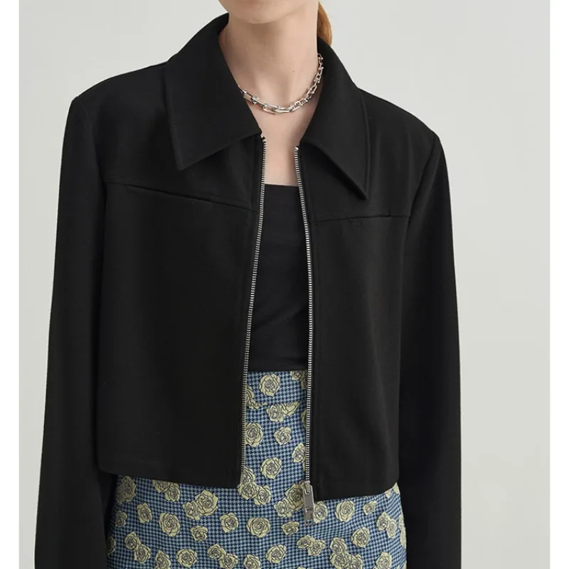 Women Black Short Jackets Korean Fashion Chic Turndown Collar Long Sleeve All Match Cardigan Autumn Casual Zipper Outerwear Tops
Women Black Short Jackets Korean Fashion Chic Turndown Collar Long Sleeve All Match Cardigan Autumn Casual Zipper Outerwear Tops