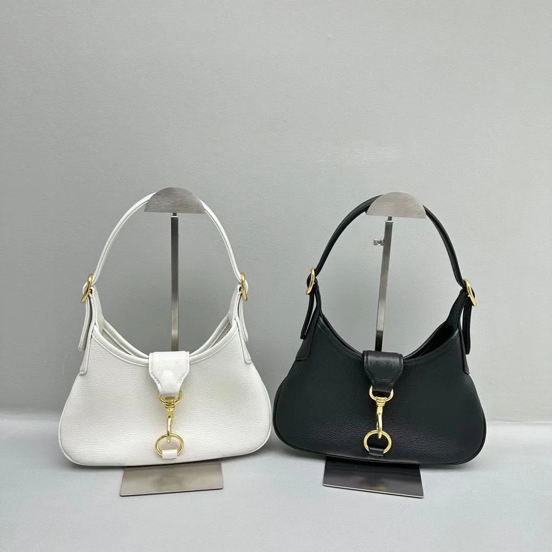 Black shoulder bag 2023 women's fashion HUIJI designer tote bag top quality cross-body bag chain bag Brown classic shell bag 27
Black shoulder bag 2023 women's fashion HUIJI designer tote bag top quality cross-body bag chain bag Brown classic shell bag 27