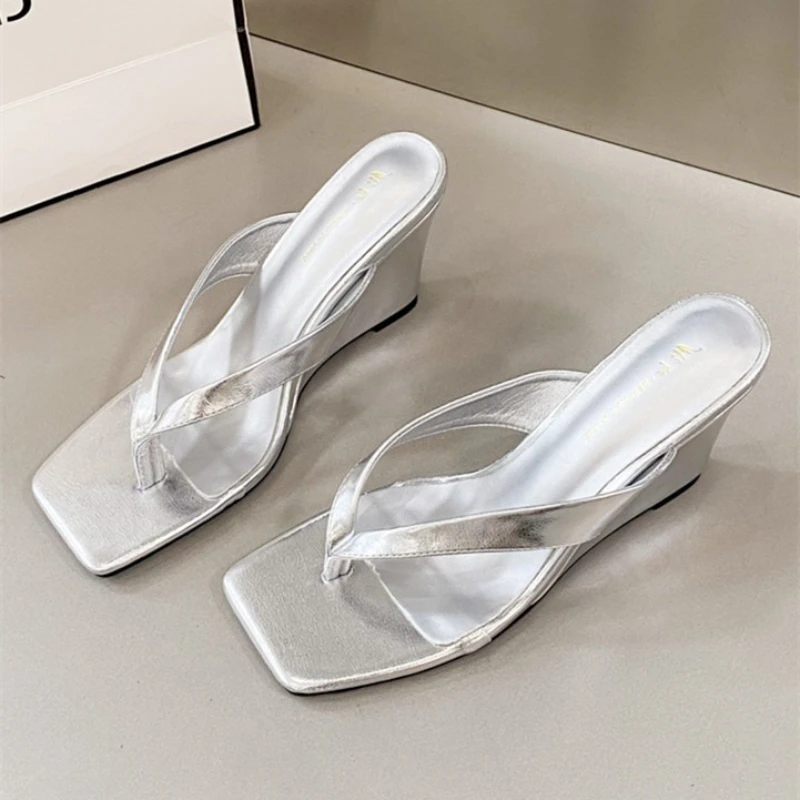 Square Toe Clip Toe Flip Flops Women Summer Outdoor Comfortable Open Toe Wedges Slide Sandals Fashion Simple Non-slip Beach Shoe 32 S8debd715b8b04bc591085fe0de48cd6bt