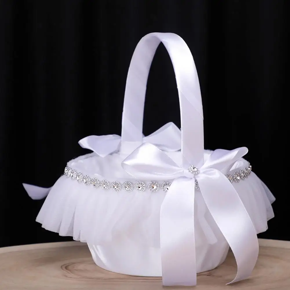 Rhinestone Lace Flower Girl Baskets Cute Handle Flower Girl Basket White Flower Basket Wedding Bridesmaid Hand Flower Basket
Rhinestone Lace Flower Girl Baskets Cute Handle Flower Girl Basket White Flower Basket Wedding Bridesmaid Hand Flower Basket