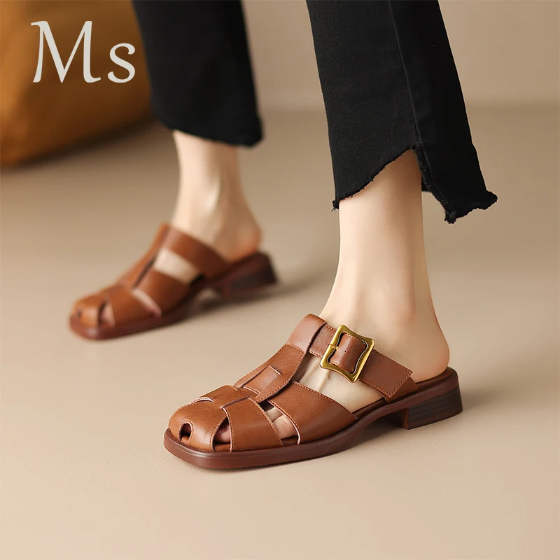 Genuine leather slippers, retro cowhide, oversized sandals, toe wrap, and soft soleLX23
Genuine leather slippers, retro cowhide, oversized sandals, toe wrap, and soft soleLX23