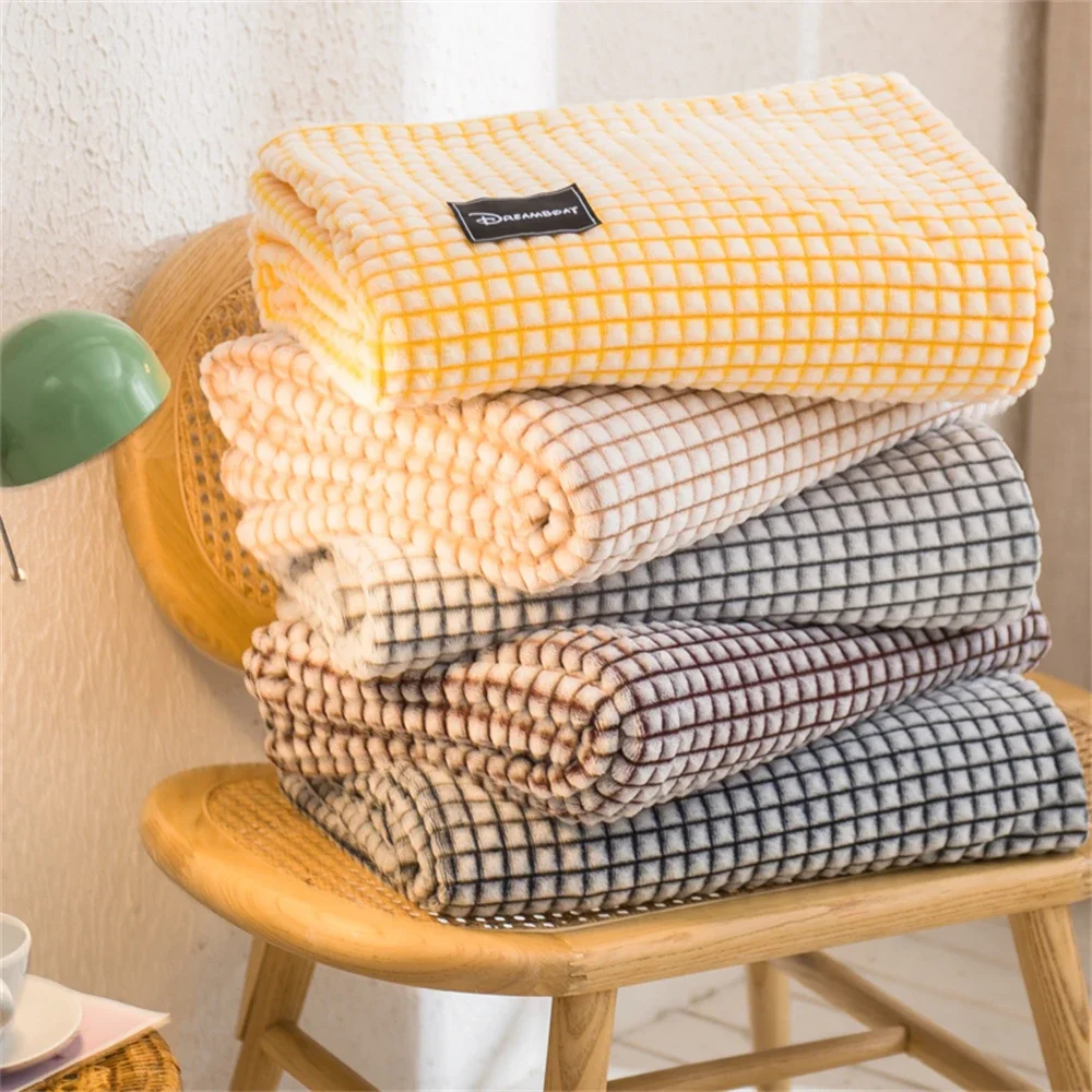 Milk Wool Warm Blanket Thickened Air Conditioning Office Napping Blanket Sofa Cover Bedroom Decorative Throw Blankets for Beds
Milk Wool Warm Blanket Thickened Air Conditioning Office Napping Blanket Sofa Cover Bedroom Decorative Throw Blankets for Beds
