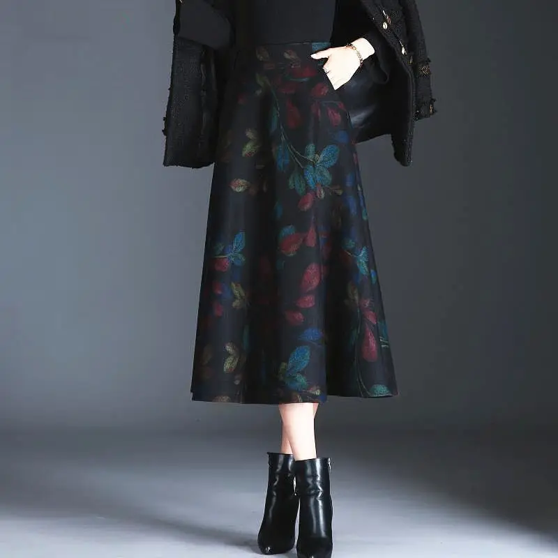 2023 Autumn Winter Women New Printed Woolen Half Length Skirt High Waist Mid Versatile A Line C55
2023 Autumn Winter Women New Printed Woolen Half Length Skirt High Waist Mid Versatile A Line C55