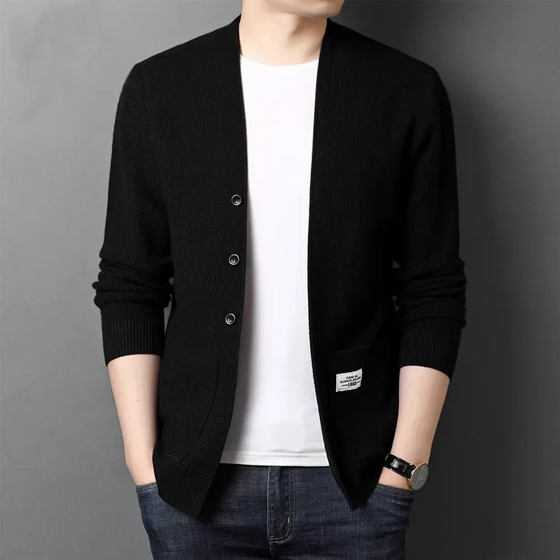 Long-sleeved knitted cardigan slim fit casual V-neck sweater thin jacket men clothing
Long-sleeved knitted cardigan slim fit casual V-neck sweater thin jacket men clothing
