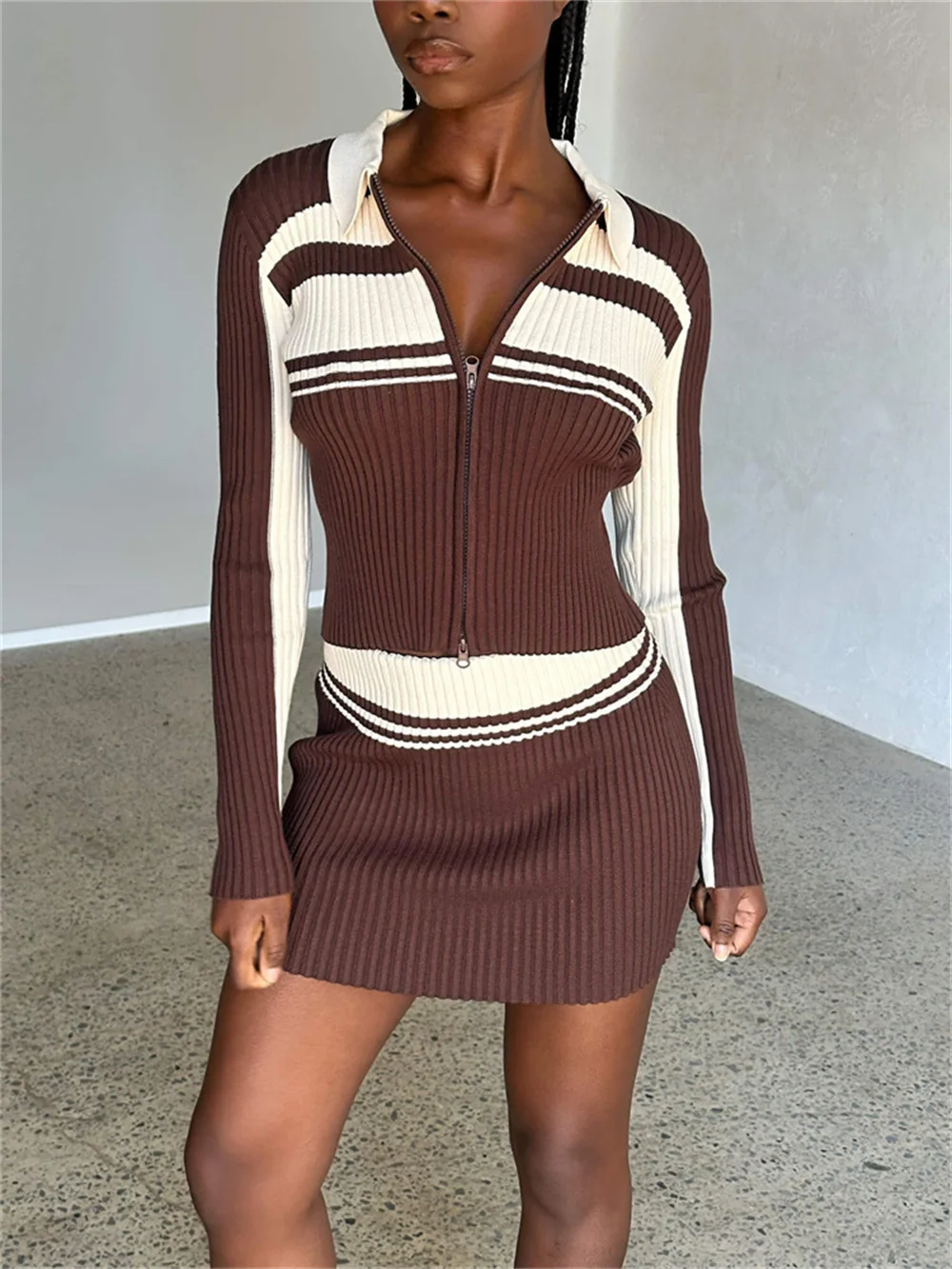 Women Knitted Striped Contrast Sweater Mini Skirt 2 Piece Set Autumn Slim Turn-down Collar Long Cardigan Female Vintage Outwear
Women Knitted Striped Contrast Sweater Mini Skirt 2 Piece Set Autumn Slim Turn-down Collar Long Cardigan Female Vintage Outwear