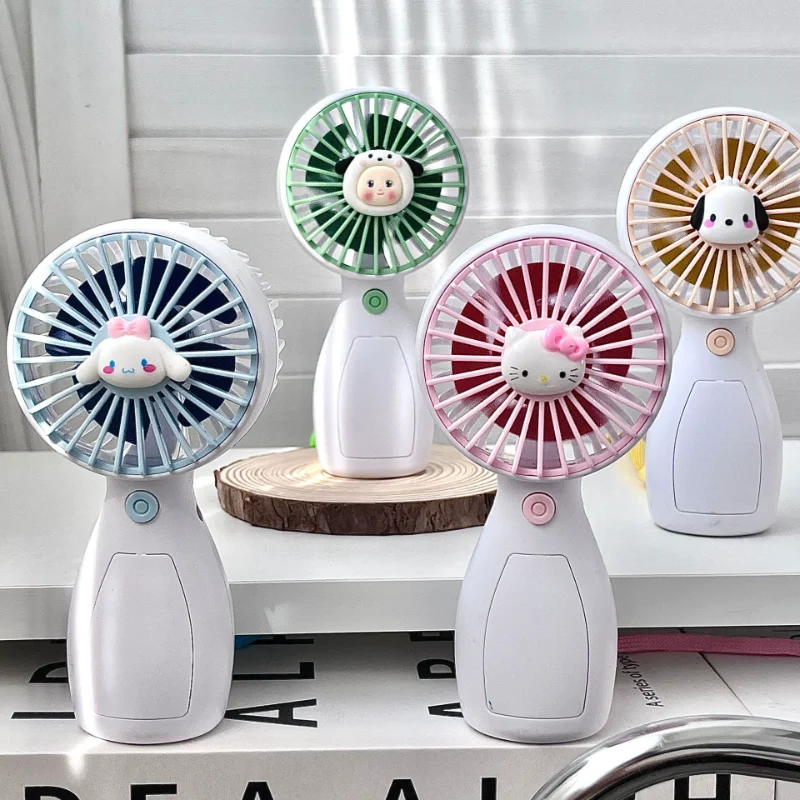 Anime Sanrio Cinnamoroll Hello Kitty Handheld Fan Desktop Fans Pachacco Cute High Value USB Charging Mute Pocket Exquisite Gifts
Anime Sanrio Cinnamoroll Hello Kitty Handheld Fan Desktop Fans Pachacco Cute High Value USB Charging Mute Pocket Exquisite Gifts
