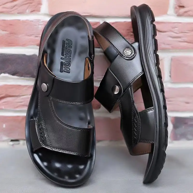 صنادل رجالية 2023 جديدة من الجلد الناعم، أحذية شاطئية غير رسمية مقاومة للانزلاق ومقاومة للتآكل، صنادل صيفية مزدوجة الاستخدام ... صنادل رجالية 2023 جديدة من الجلد الناعم، أحذية شاطئية غير رسمية مقاومة للانزلاق ومقاومة للتآكل، صنادل صيفية مزدوجة الاستخدام ...