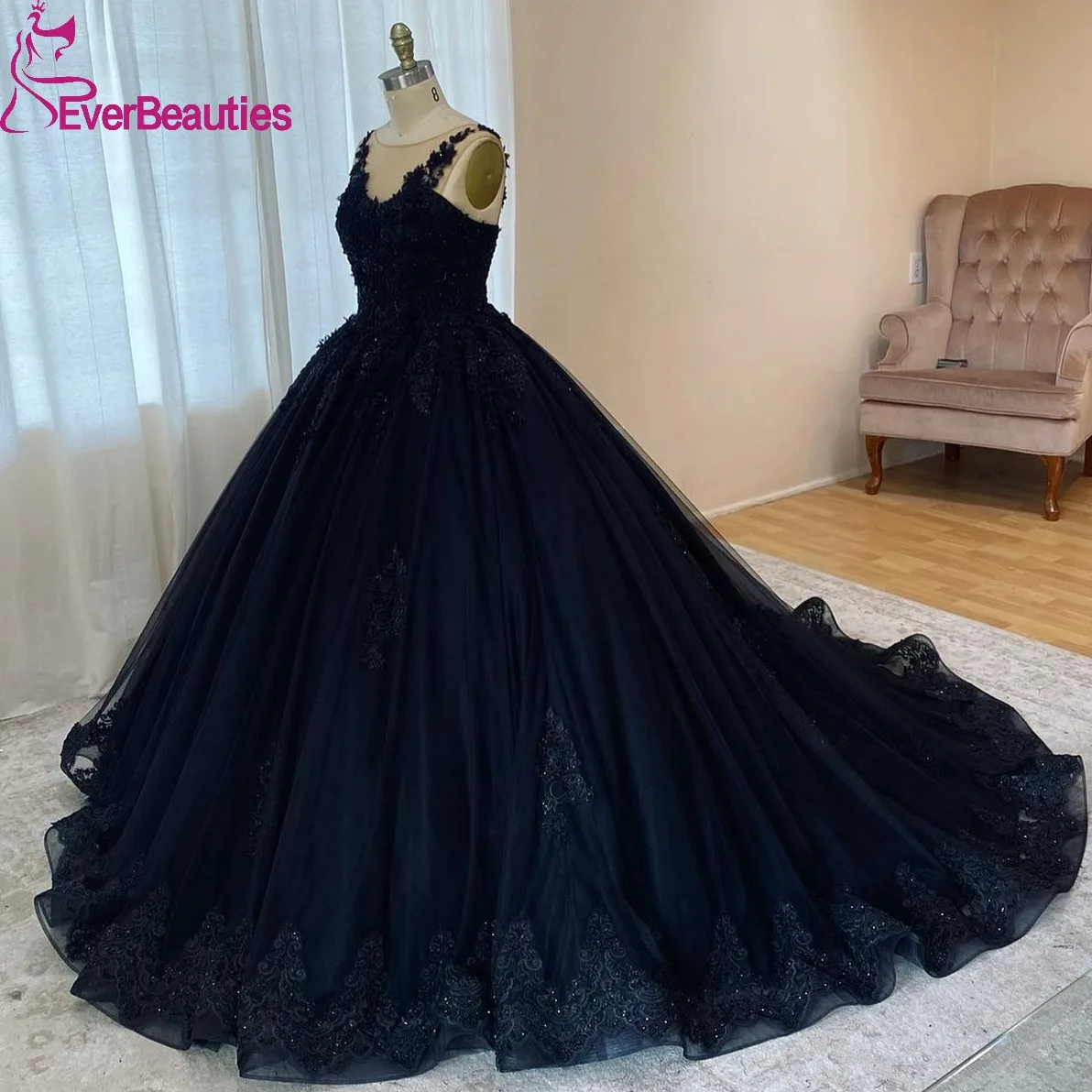 Luxury Vestidos De 15 Quinceañera Tulle Appliques Ball Gown Quinceanera Dresses Navy Blue Sweet 16 Dress for Juniors
Luxury Vestidos De 15 Quinceañera Tulle Appliques Ball Gown Quinceanera Dresses Navy Blue Sweet 16 Dress for Juniors