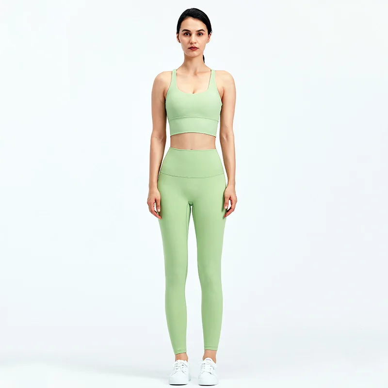 New yoga wear women's suit naked feeling beautiful back tight peach butt running yoga suit
New yoga wear women's suit naked feeling beautiful back tight peach butt running yoga suit